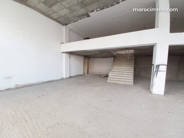 Local commercial à Vendre de 125.0 m² à Casablanca, Oasis — 3