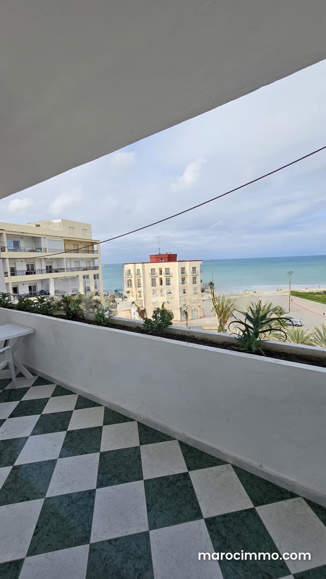 Appartement vue mer à Tanger City Center, location courte durée — Tanger