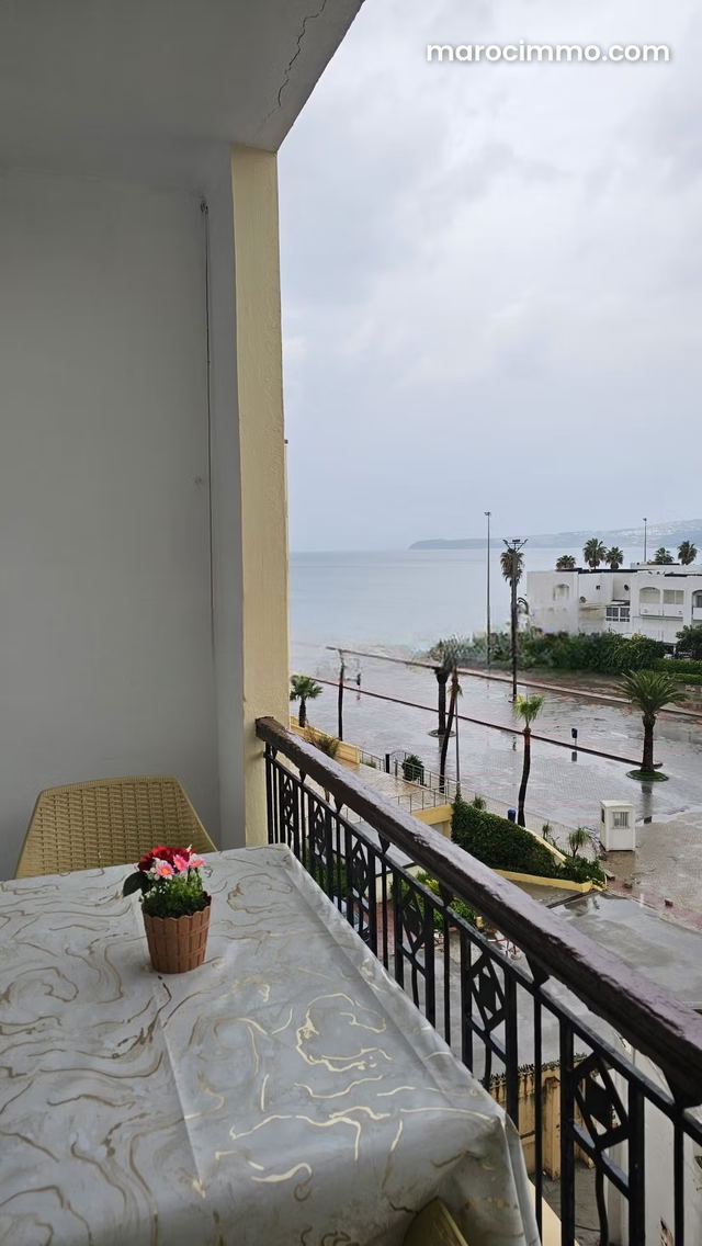 Apartment for Rent in Tanger Center with Garage — Tangier