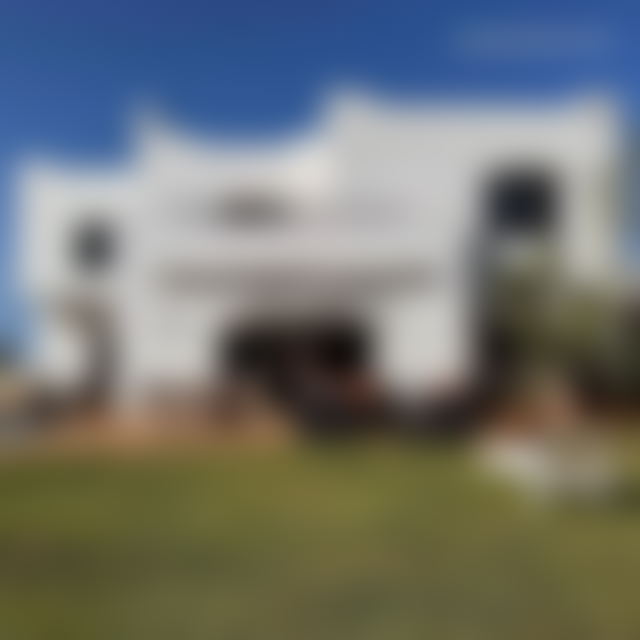 Villa 500 m² avec piscine et jardin, Dar Bouazza — Dar Bouazza