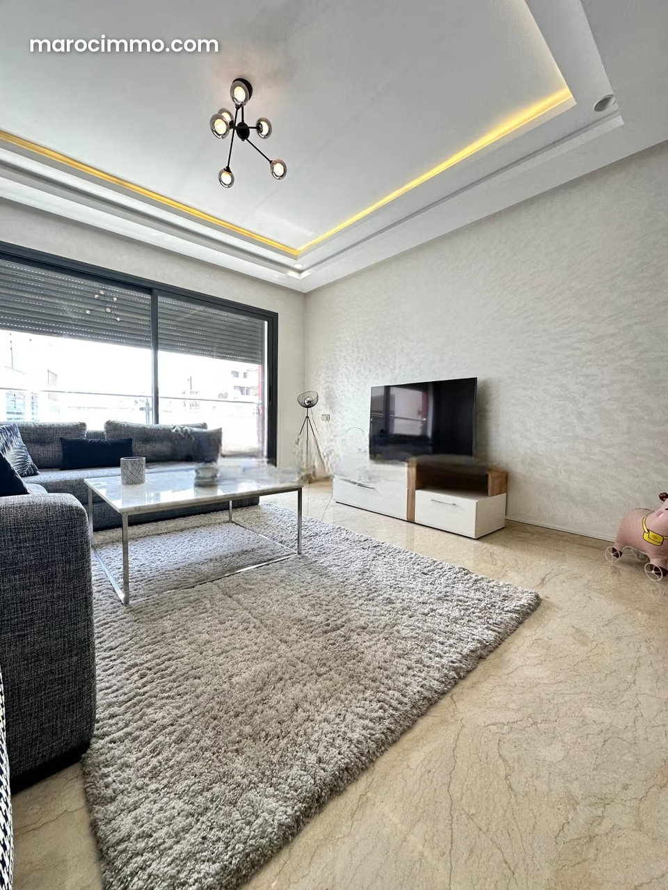Beautiful Furnished Apartment for Rent in California Taddart