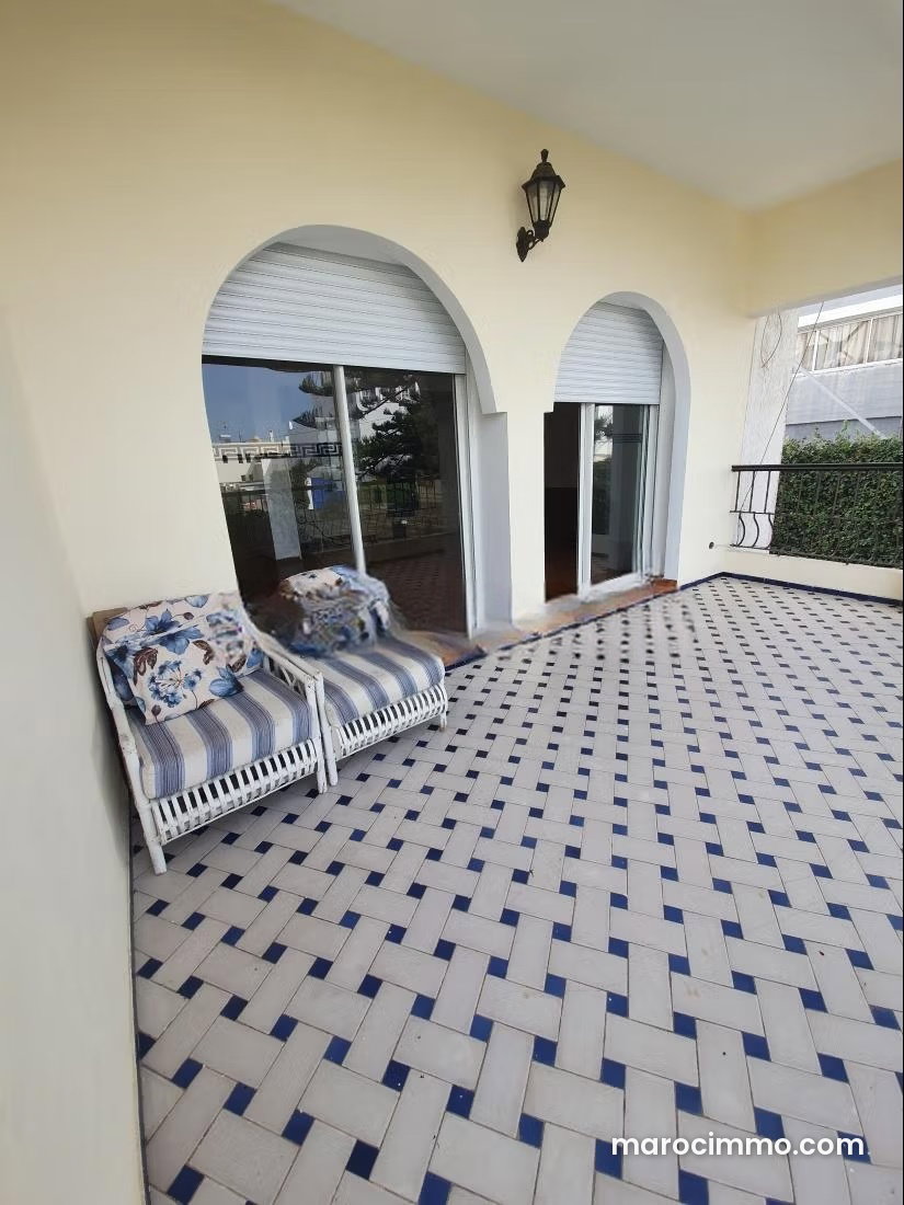 Villa 240 m² avec jardin, El Manar El Hank, Casablanca — Casablanca
