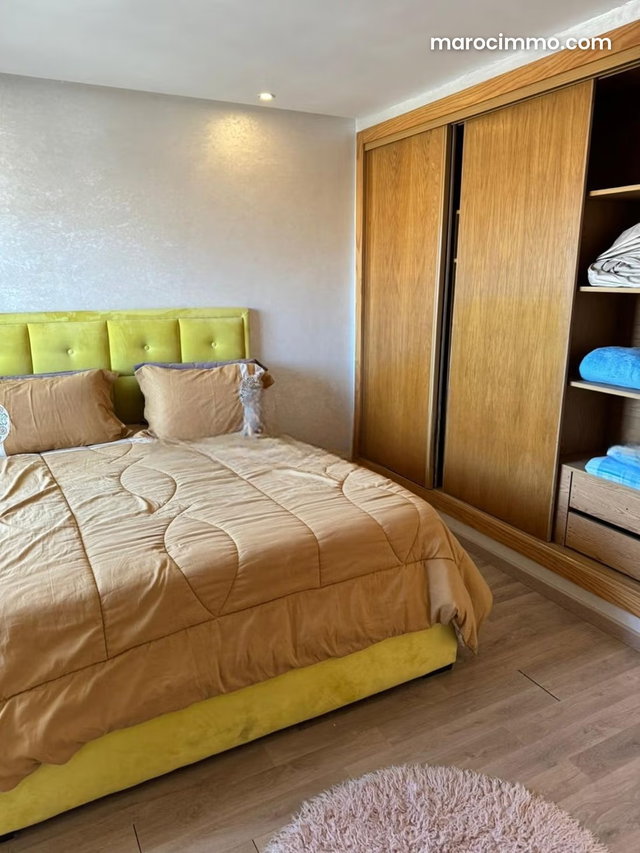 Appartement meublé à vendre avec grande terrasse — 4