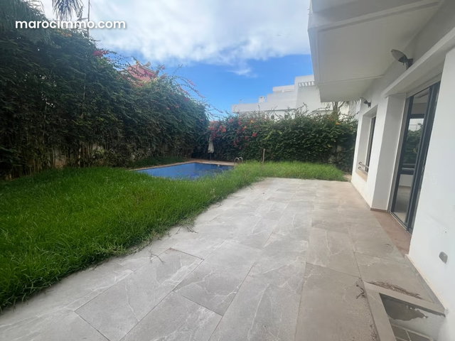 Villa t5 vide de 540m² – 4 chambres – piscine — 2