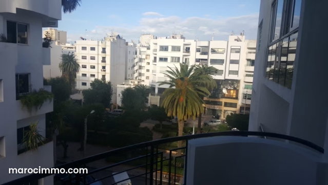 Appartement à Louer de 172.0 m² à Casablanca, Triangle D'Or — 2