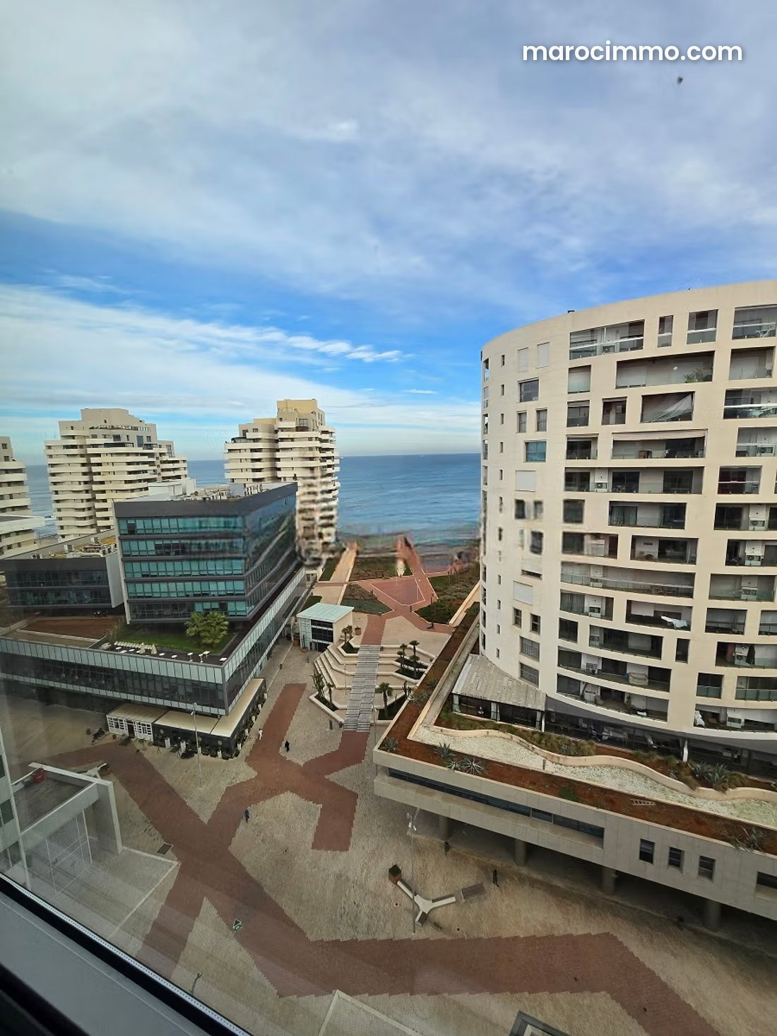 622 sqm Office in Marina, Casablanca, Sea Views and High-End Amenities — Casablanca