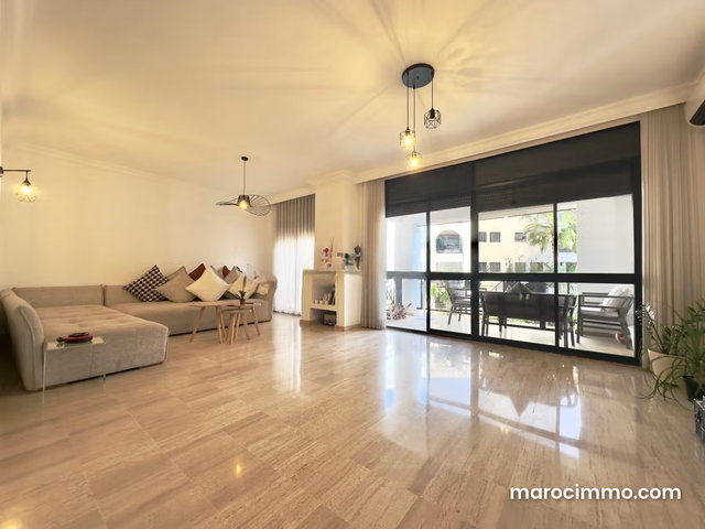 Luxurious 180 m2 Apartment for Sale in a Secure Residence — 2