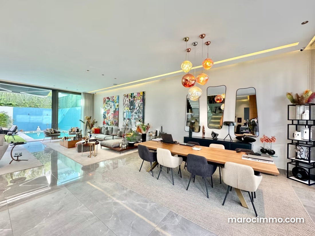 545 m² Ocean-View Villa with Pool, Aïn Diab, Casablanca — Casablanca