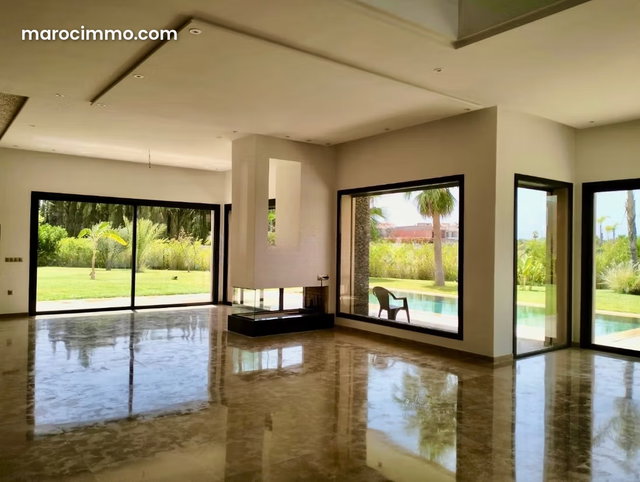 Luxury Villa for Sale in Golf Argan Resort, 3-Faced, 440m² + 600m² of Living Space — 3