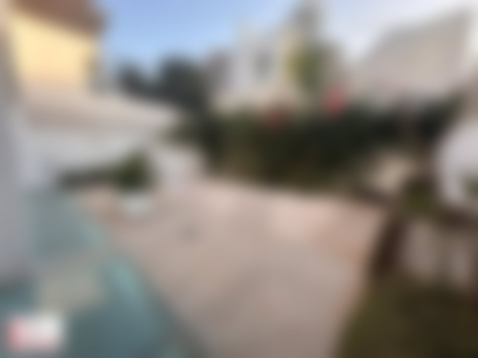 فيلا راقية للكراء بعين الذياب في الدار البيضاء