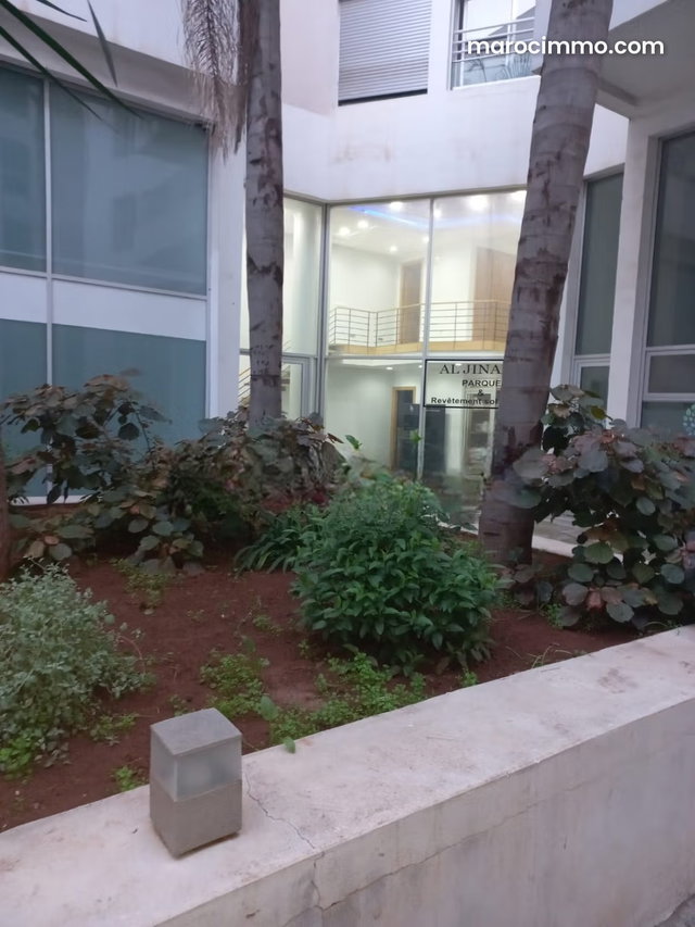 Local commercial à Vendre de 97.0 m² à Casablanca, Beausejour — 5