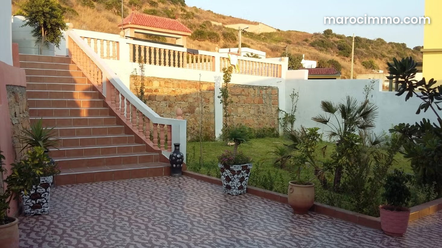 260 m² Villa with Pool and Garden, Malabata, Tangier — Tangier