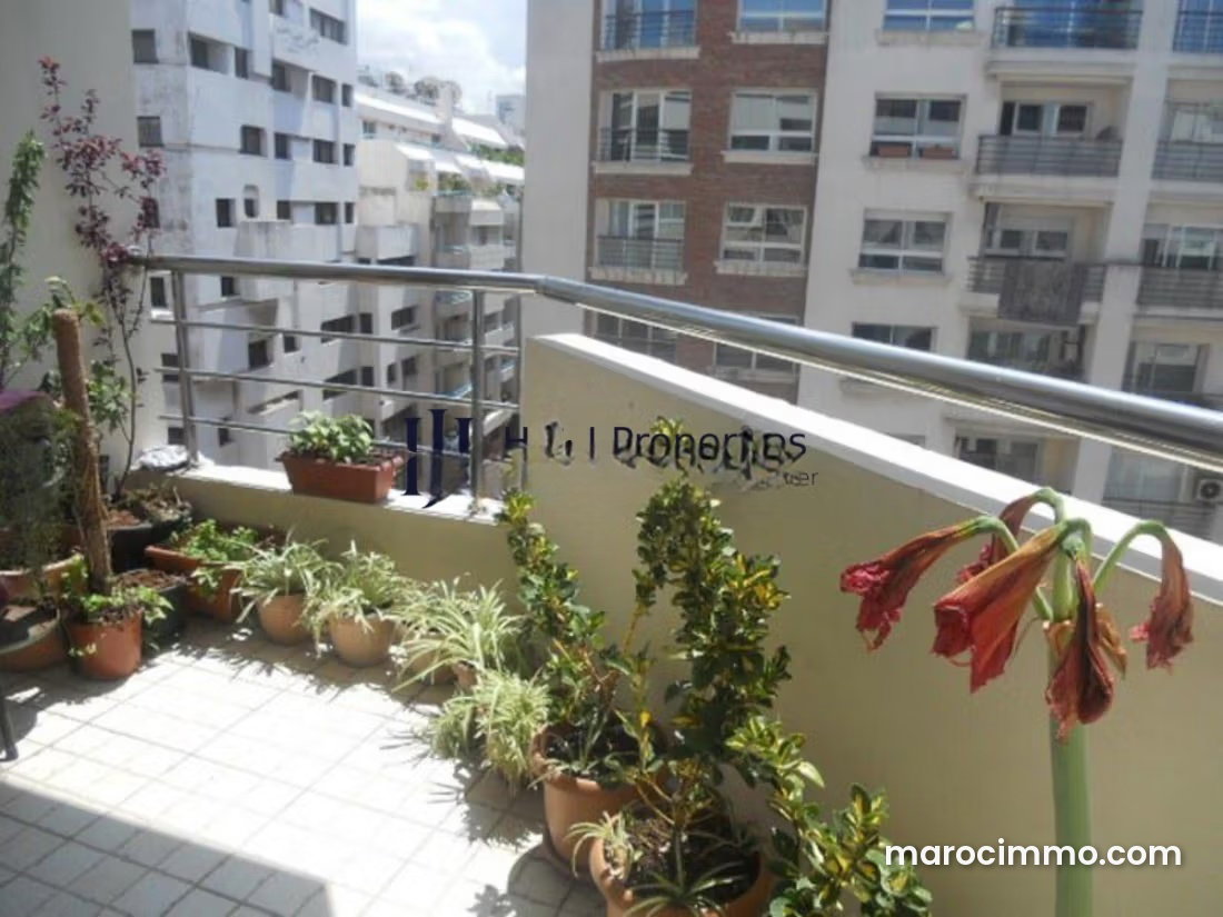 171 sqm Furnished Apartment, 3 Bedrooms, Racine, Casablanca — Casablanca