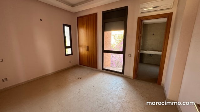 Villa neuve à vendre route de Tahanaout — 4