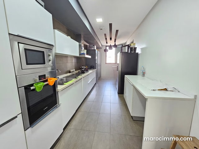 207m² – 3 Bedroom Apartment with Sea View — 4