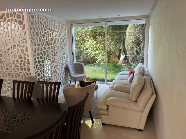 Superbe villa à louer à Riyad. Superficie 400 m² — 2