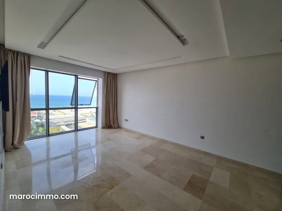 Appartement non meublé en location à Malabata