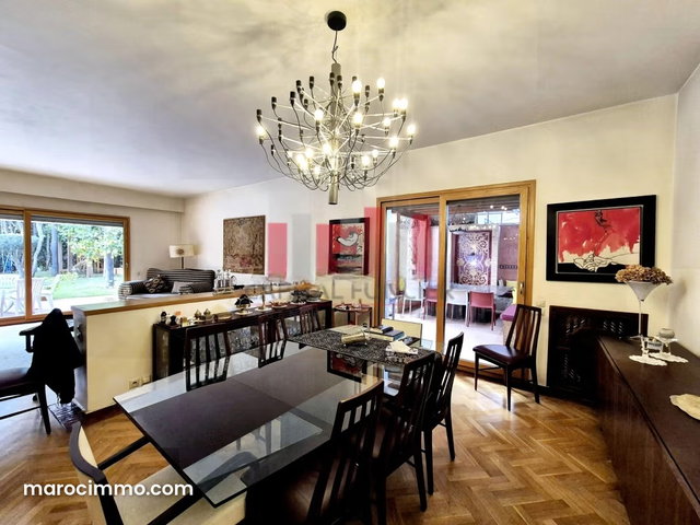 Beautiful Home Near US School — 4