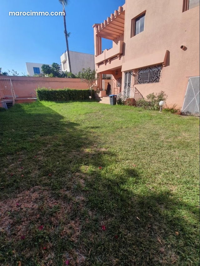 Villa avec piscine à louer à Anfa — 3