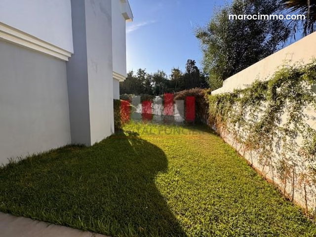 Belle villa ensoleillée — 3