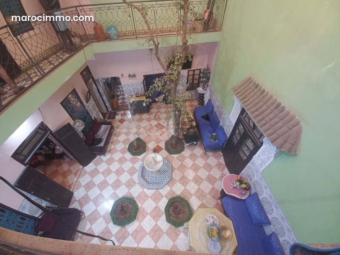 300 m² Traditional House with Patio and Terrace, Arset El Houta — Marrakesh
