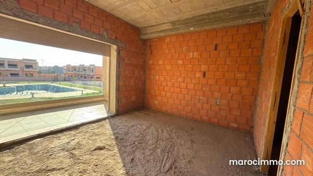 Vente villa semie finie à Route de Tahanaout piscine collective — 5