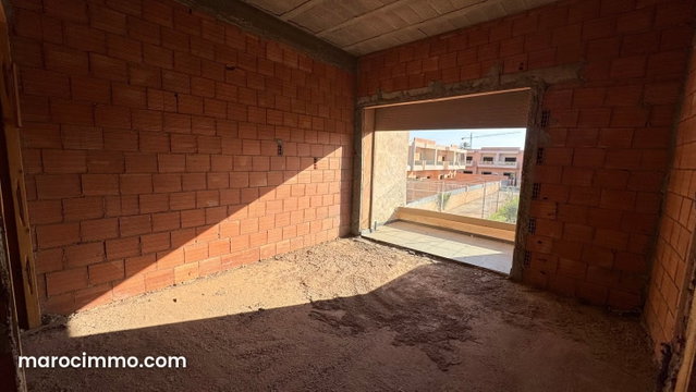 Vente villa semie finie à Route de Tahanaout piscine collective — 3