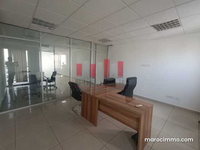 Plateau bureau de 98m2 à la location immeuble pro Bd Zerktouni — 4