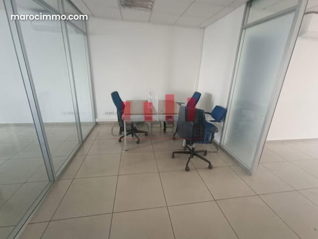 Plateau bureau de 98m2 à la location immeuble pro Bd Zerktouni — 5