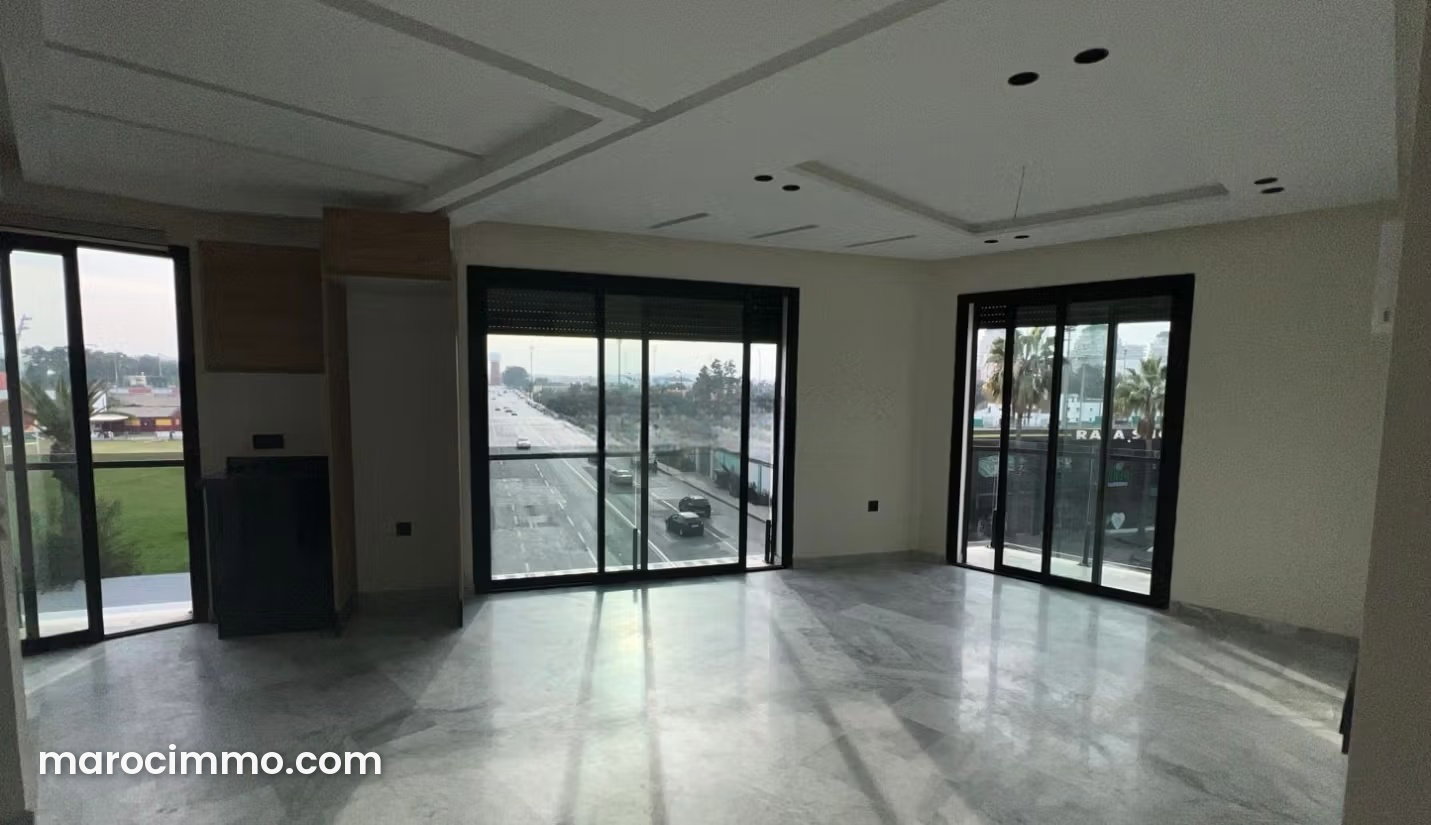 3-Room Apartment for Rent in Ferme Bretone, Casablanca — Casablanca
