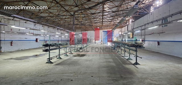 Excellente opportunité Usine industrielle de 9.000 m2 de surface atelier sur un terrain de 10.000 m a la vente en plein bld chefchaouni Ain Sebaa — Casablanca