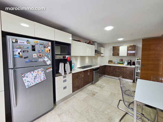Villa t4 vide de 520m² – 3 ch. – Piscine — 5