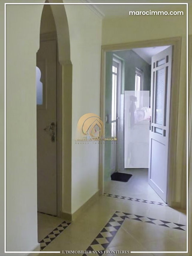Immeuble commercial à Al Massar, R2 2 locaux commerciaux, Marrakech: à vendre — 5