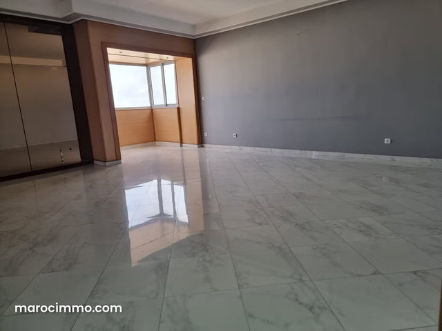 Appartement à Louer de 124.0 m² à Casablanca, Gauthier — 3