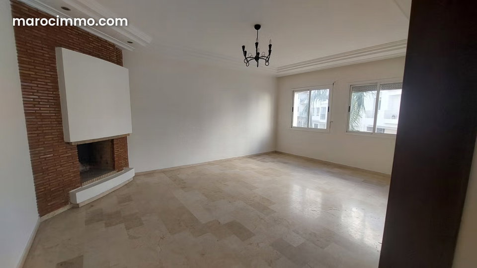 Appartement à Louer de 156.0 m² à Casablanca, Maarif