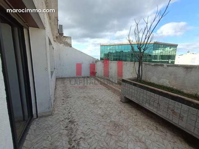 Vue sublime duplex terrasse sans vis a vis — 4