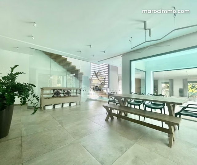 Location d’une magnifique villa — 4
