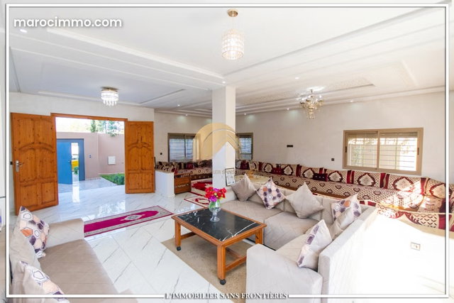 Villa à vendre — Piscine 5x3m Targa, Marrakech — 5
