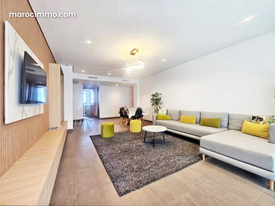 Three-bedroom apartment with terrace, Aïn Diab, Casablanca — Casablanca