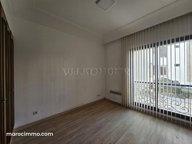 Superbe appartement à louer 3chambres avec grande terrasse Gauthier, Casablanca — 5