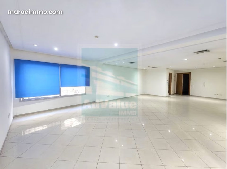 DL. 924: Plateau bureaux de standing à Abdelmoumen