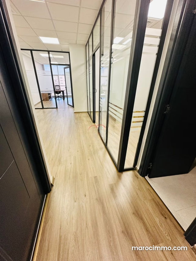 Vente Bureau à centre ville — 3