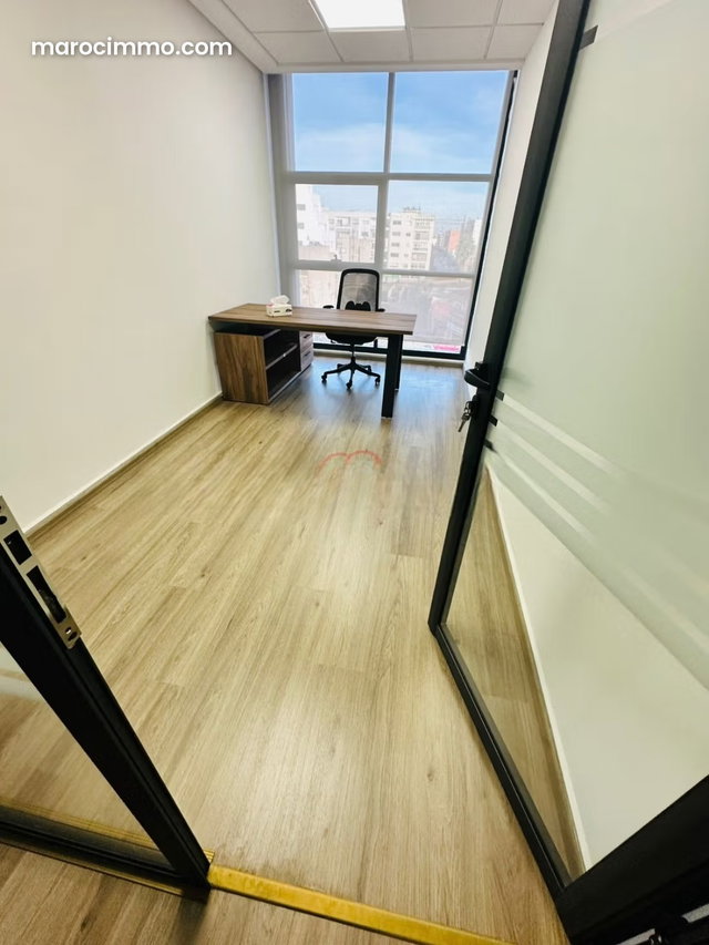 Vente Bureau à centre ville — 2