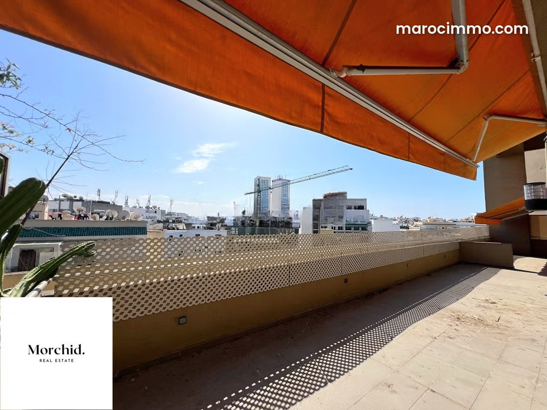 Furnished 3-bedroom apartment, Gauthier, Casablanca — Casablanca