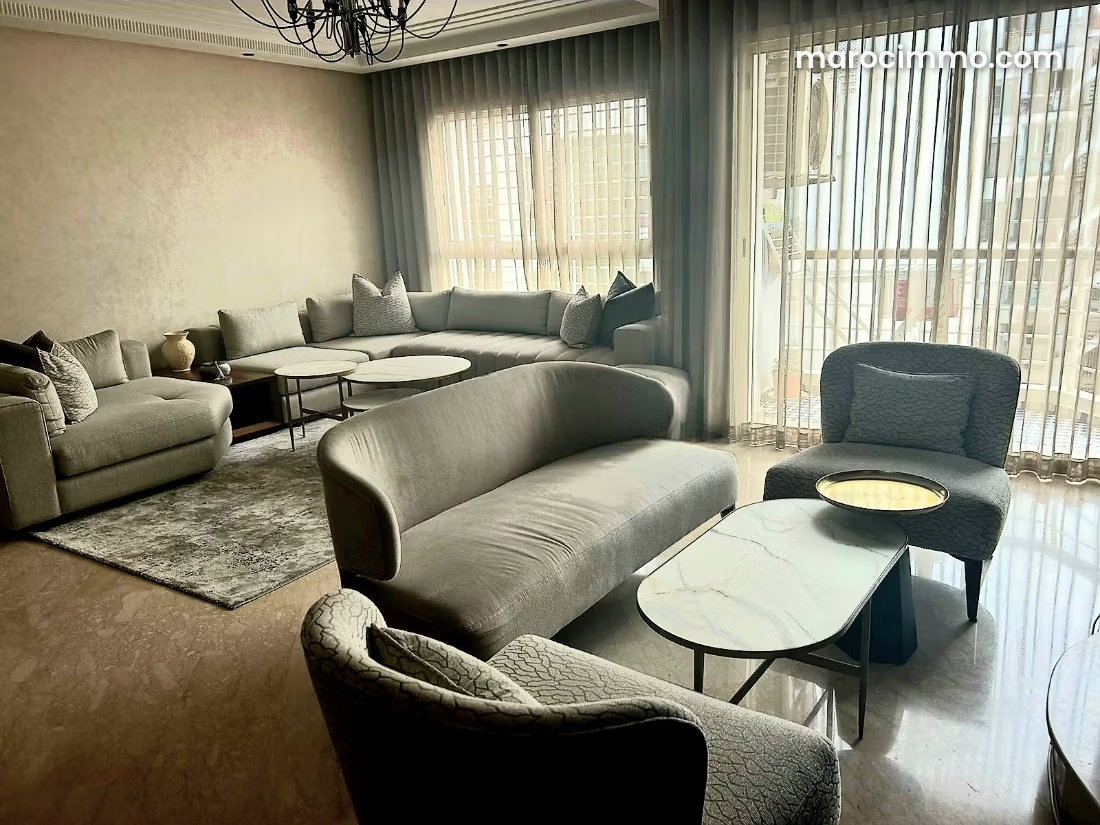186 sqm Apartment, 4 Bedrooms, Racine, Casablanca for Rent — Casablanca