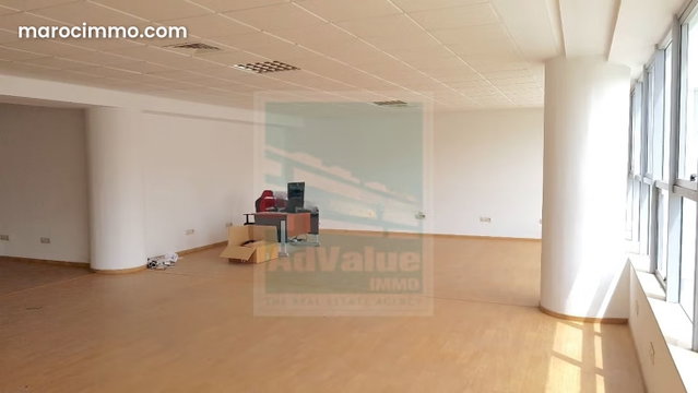DL. 374: Plateau bureau de 136 m² à Abdelmoumen — 3