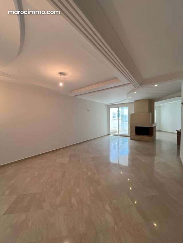 Appartement a vendre situé à val fleuri — 2