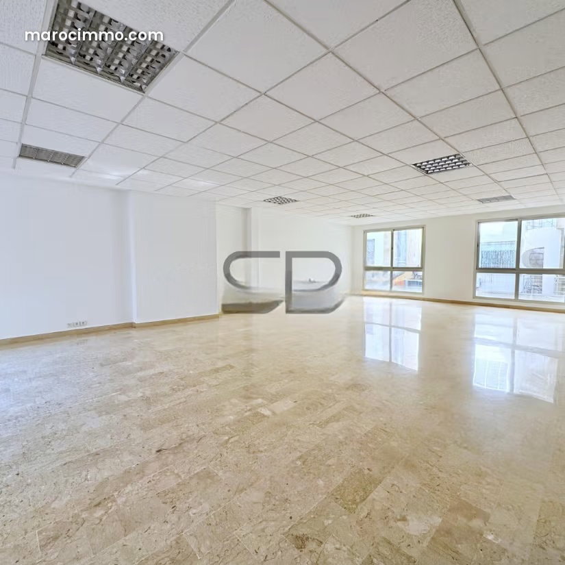106 m² Office for Sale in Casablanca’s Racine District — Casablanca