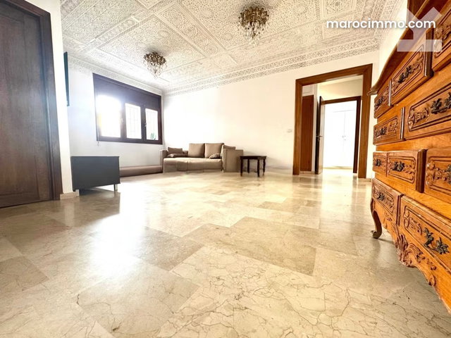 Appartement à Vendre de 162.0 m² à Casablanca, Gauthier — 4