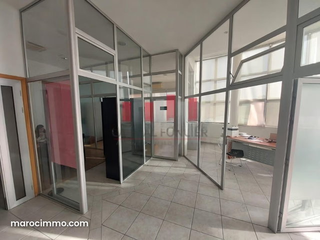 Excellente opportunité Usine industrielle d une surface de 2900 m de terrain dont 1850 m2 de surface utile en plein zone industrielle mohammedia a la location — 2